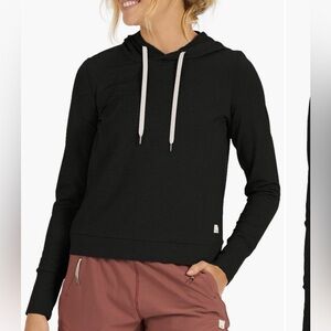 Vuori Halo Black Women's Hoodie